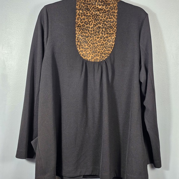 Simonton Says 1X Black Knit Jacket Leopard Trim Open Front Statement Collar - Picture 2 of 15